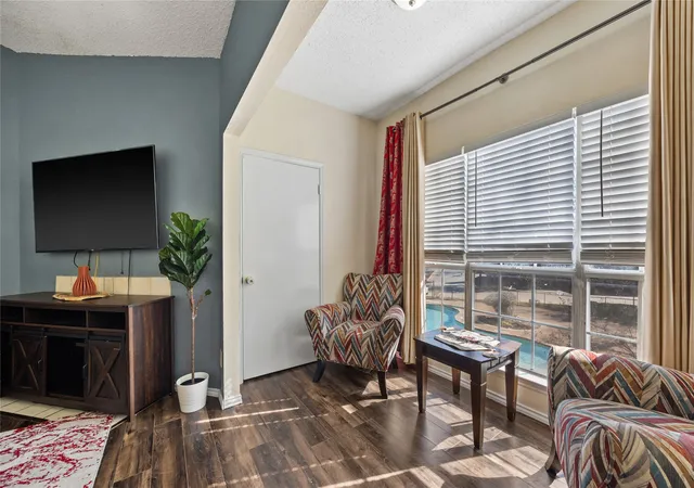 4th image of 4115 Esters Rd #710, Irving, TX 75038 | MLS# 21182377