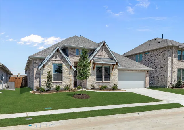 Homes for sale in Oak Point, TX | 1148 Hitching Post Wy, Oak Point, TX 75068 | MLS# 21183944