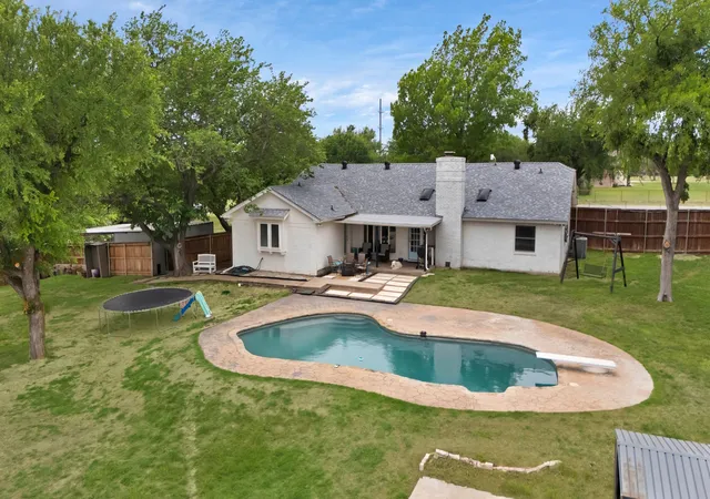 4th image of 182 Cook Ct, Willow Park, TX 76087 | MLS# 21184011