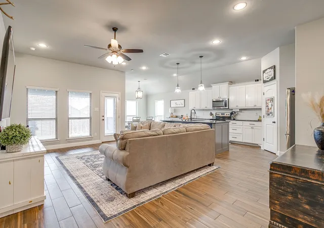 Homes for sale in Godley, TX | 210 Harp Ave, Godley, TX 76044 | MLS# 21184099