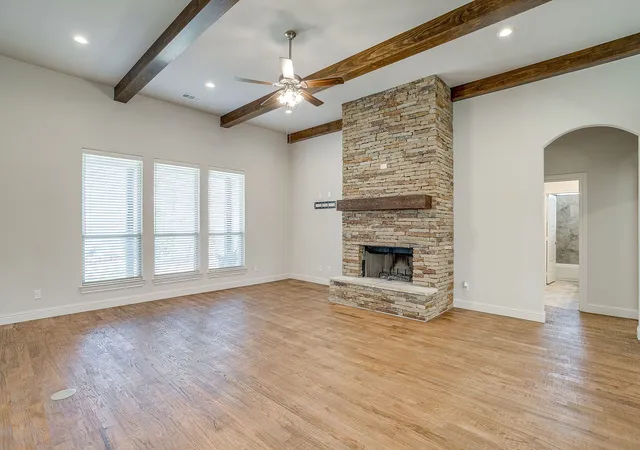 Photo 3 of Single family home for sale at 3616 Overlook Manor, Weatherford, TX 76087 | MLS# 21181789 | Listing updated on 2026-09-26