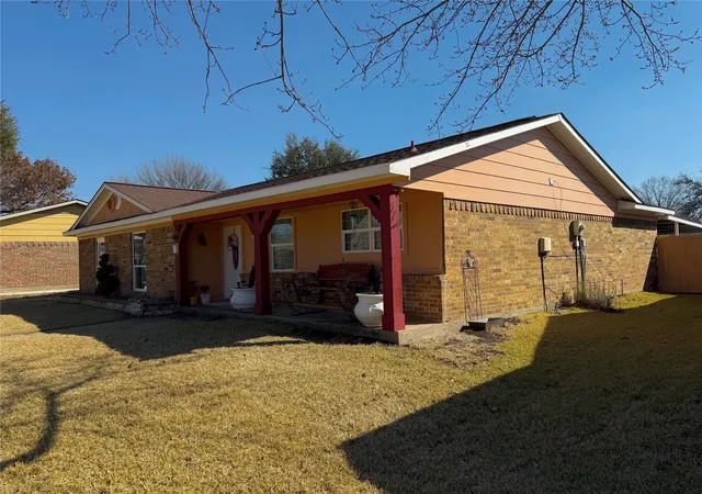 Photo 3 of Single family home for sale at 1410 Bowie St, Garland, TX 75042 | MLS# 21184286 | Listing updated on 2026-07-14