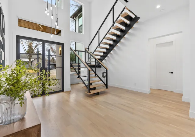 Photo 3 of Single family home for sale at 9428 Hobart St, Dallas, TX 75218 | MLS# 21180881 | Listing updated on 2026-08-30