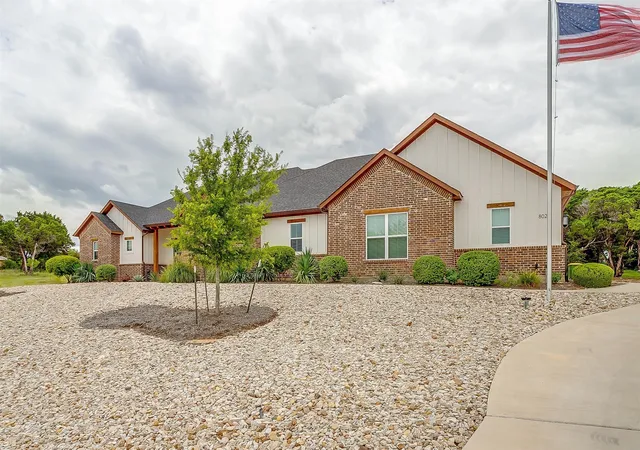 Homes for sale in Cleburne, TX | 8028 Leven Link St, Cleburne, TX 76033 | MLS# 21183840