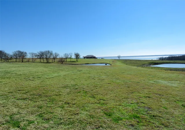 Homes for sale in Kemp, TX | 245 See Forever, Kemp, TX 75143 | MLS# 21184803