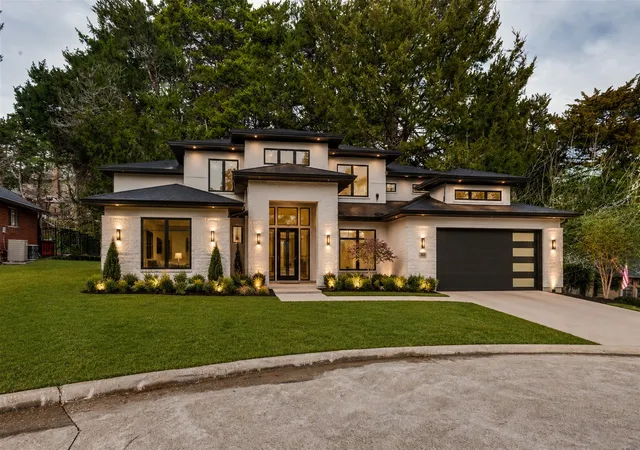 Photo 1 of Land for sale at 807 Laurel Hills Ct, Cedar Hill, TX 75104 | MLS# 21182324 | Listing updated on 2026-07-13