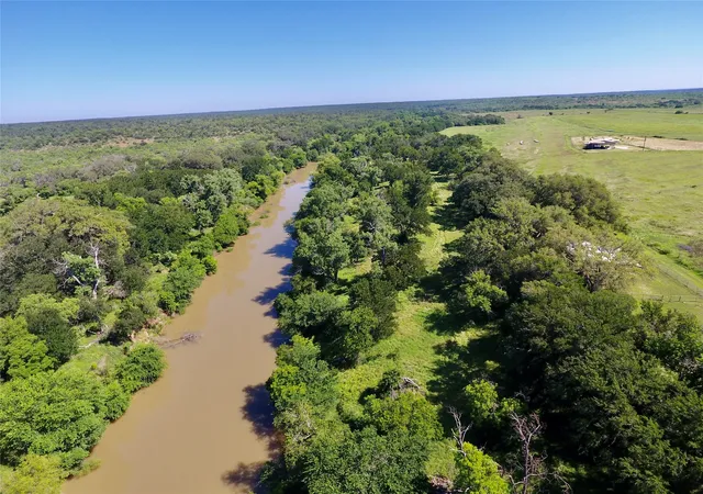 Homes for sale in Goldthwaite, TX | 588 S Cr 430, Goldthwaite, TX 76844 | MLS# 21184964