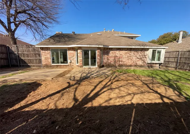Photo 4 of Sale Pending at 8321 Cloverglen Ln, Fort Worth, TX 76123 | MLS# 21185035 | Listing updated on 2026-07-08