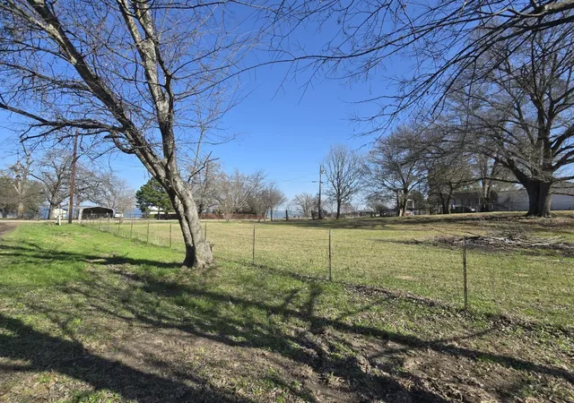 Photo 3 of Land for sale at Blk 3a Lot 8 Circle Dr, Kemp, TX 75143 | MLS# 21185145 | Listing updated on 2026-02-20