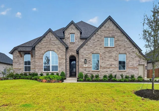 Photo 1 of Single family home for sale at 2814 Cedar Rdg, Sherman, TX 75092 | MLS# 21185070 | Listing updated on 2026-09-28