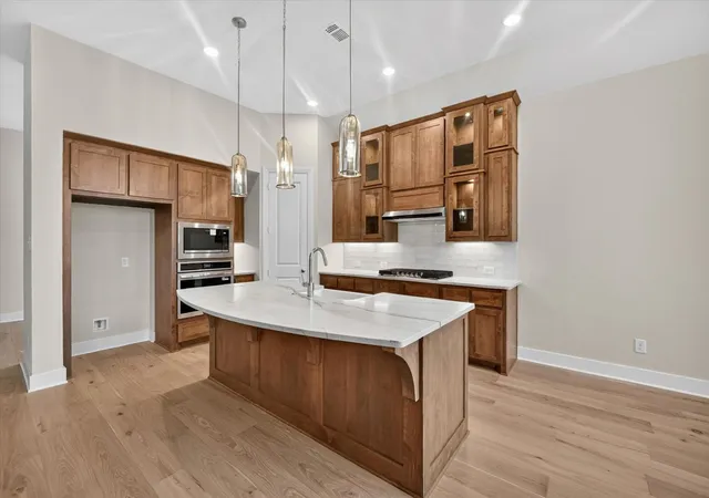 Photo 2 of Single family home for sale at 2814 Cedar Rdg, Sherman, TX 75092 | MLS# 21185070 | Listing updated on 2026-09-28