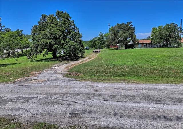 Photo 1 of Land for sale at 604 S Mill St, Bowie, TX 76230 | MLS# 21185173 | Listing updated on 2026-08-17