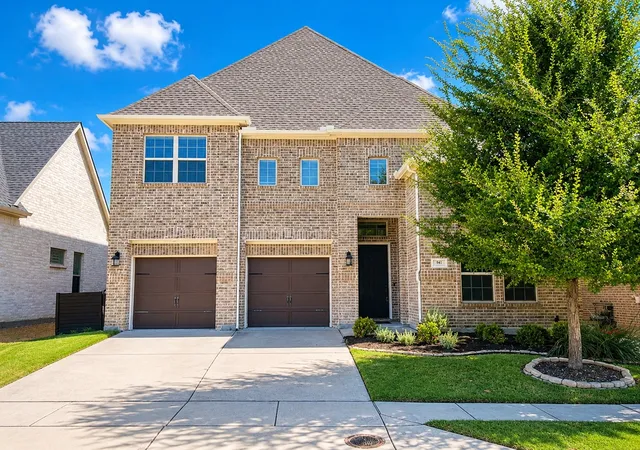 Photo 1 of Single family home for sale at 941 Leola Ln, Allen, TX 75013 | MLS# 21184788 | Listing updated on 2026-08-21