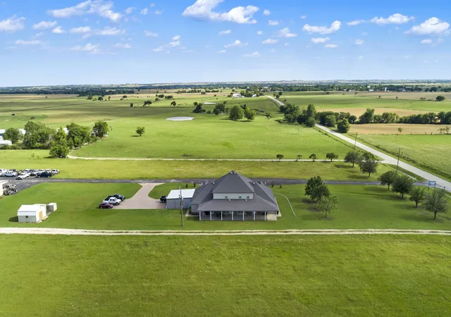 Homes for sale in Muenster, TX | 500 Fm 1198 #A, Muenster, TX 76252 | MLS# 21165880