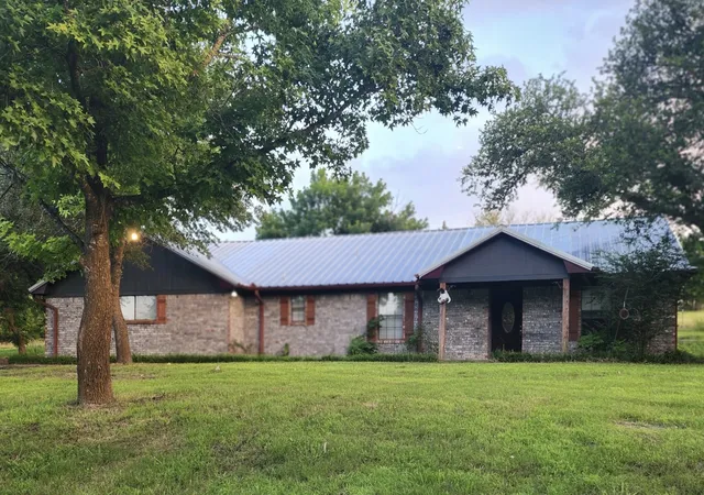Homes for sale in Sherman, TX | 4874 Luella Rd, Sherman, TX 75090 | MLS# 21185054