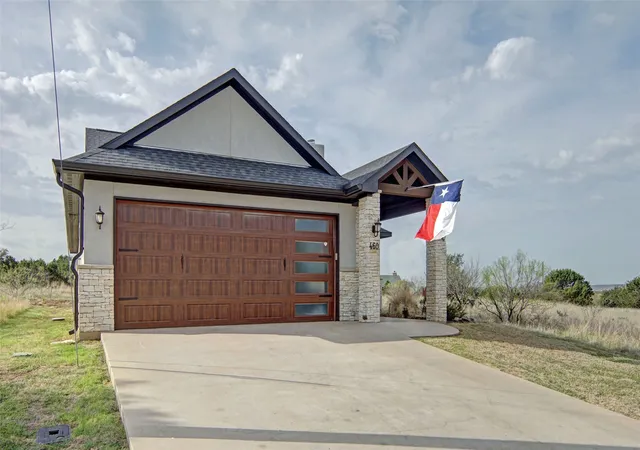 Homes for sale in Graford, TX | 460 Turnberry Loop, Graford, TX 76449 | MLS# 21184478