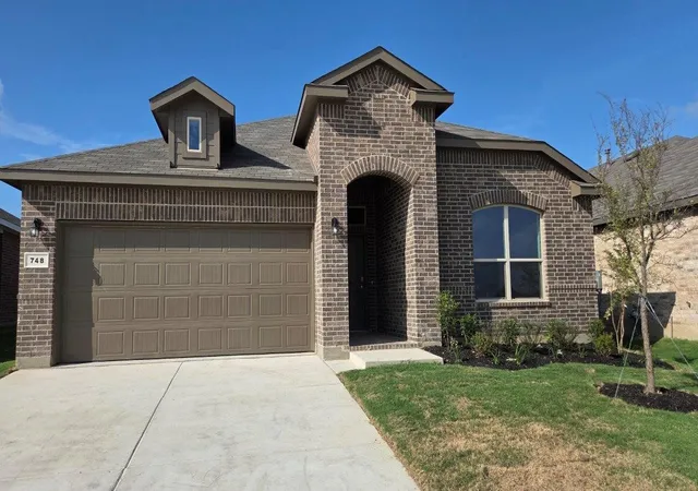 Homes for sale in Justin, TX | 748 Rubicon Rd, Justin, TX 76247 | MLS# 21184549