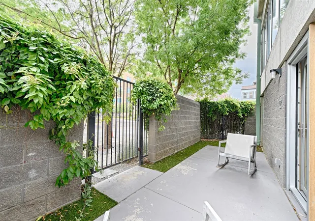 Photo 3 of Condo for sale at 1001 Belleview St #104, Dallas, TX 75215 | MLS# 21185609 | Listing updated on 2026-07-20