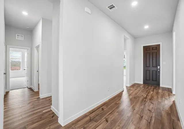 Photo 2 of Single family home for sale at 615 Landry Ln, Forney, TX 75126 | MLS# 21185675 | Listing updated on 2026-10-06