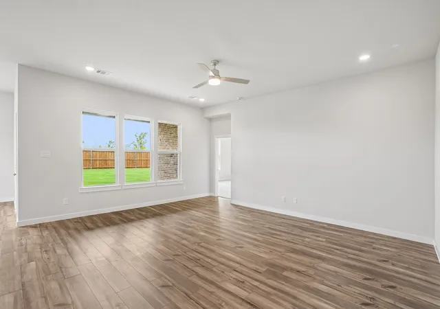 Photo 3 of Single family home for sale at 615 Landry Ln, Forney, TX 75126 | MLS# 21185675 | Listing updated on 2026-10-06