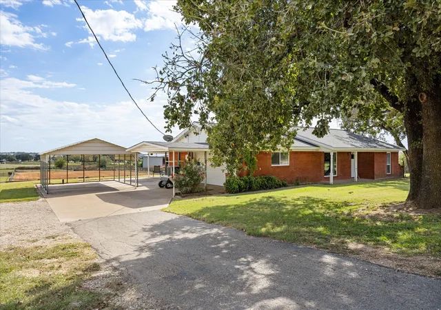 2nd image of 2720 N Us 377, Stephenville, TX 76401 | MLS# 21185692