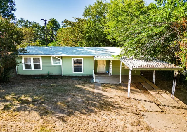 1st image of 312 Germany Ave, Lone Star, TX 75668 | MLS# 21185727