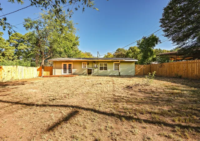 4th image of 312 Germany Ave, Lone Star, TX 75668 | MLS# 21185727