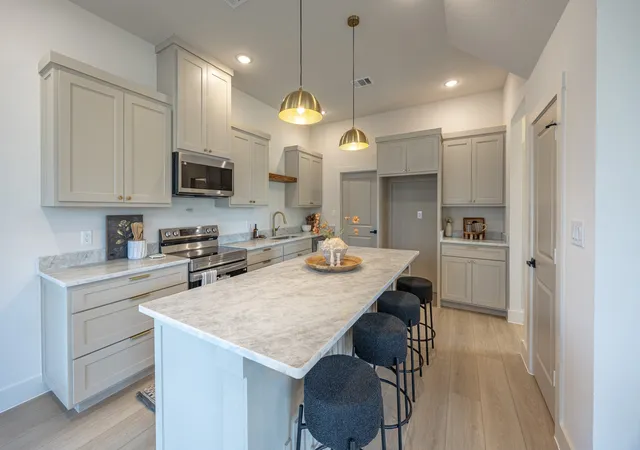 5th image of 617 E Ramsey Ave, Fort Worth, TX 76104 | MLS# 21185686