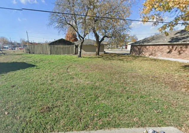 Photo 2 of Land for sale at 606 Wainwright St, Denton, TX 76201 | MLS# 21185424 | Listing updated on 2026-08-31