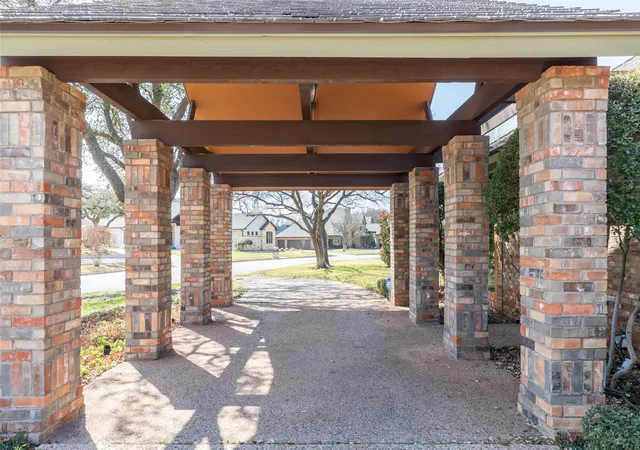 Photo 3 of Sale Pending at 50 Riviera Cir, Abilene, TX 79606 | MLS# 21184765 | Listing updated on 2026-07-19