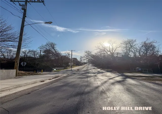 Homes for sale in Dallas, TX | 7450 Holly Hill Drive, Dallas, TX 75231 | Houzeo