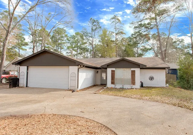 Homes for sale in Hideaway, TX | 1339 Bridle Path Ln, Hideaway, TX 75771 | MLS# 21186410