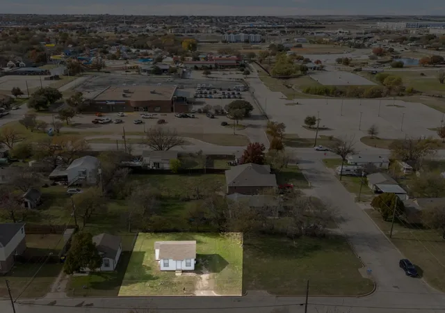 Homes for sale in White Settlement, TX | 313 Hallvale Dr, White Settlement, TX 76108 | MLS# 21185130