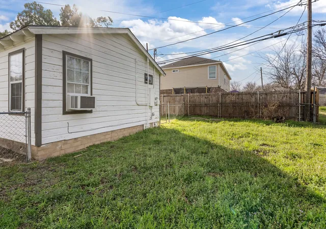 Homes for sale in White Settlement, TX | 309 Hallvale Dr, White Settlement, TX 76108 | MLS# 21185688