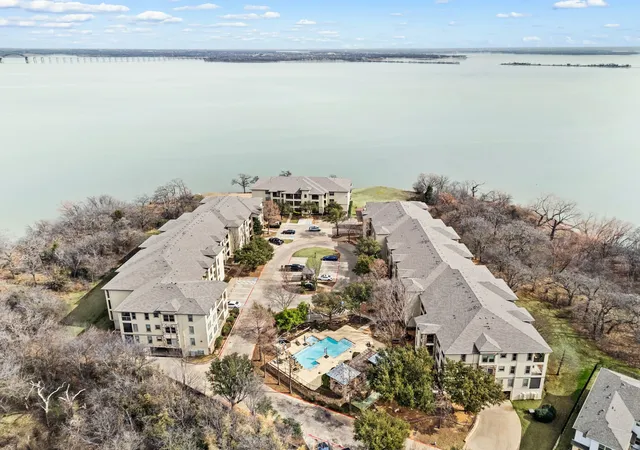 Homes for sale in Lake Dallas, TX | 500 Waters Edge Dr #137, Lake Dallas, TX 75065 | MLS# 21185783