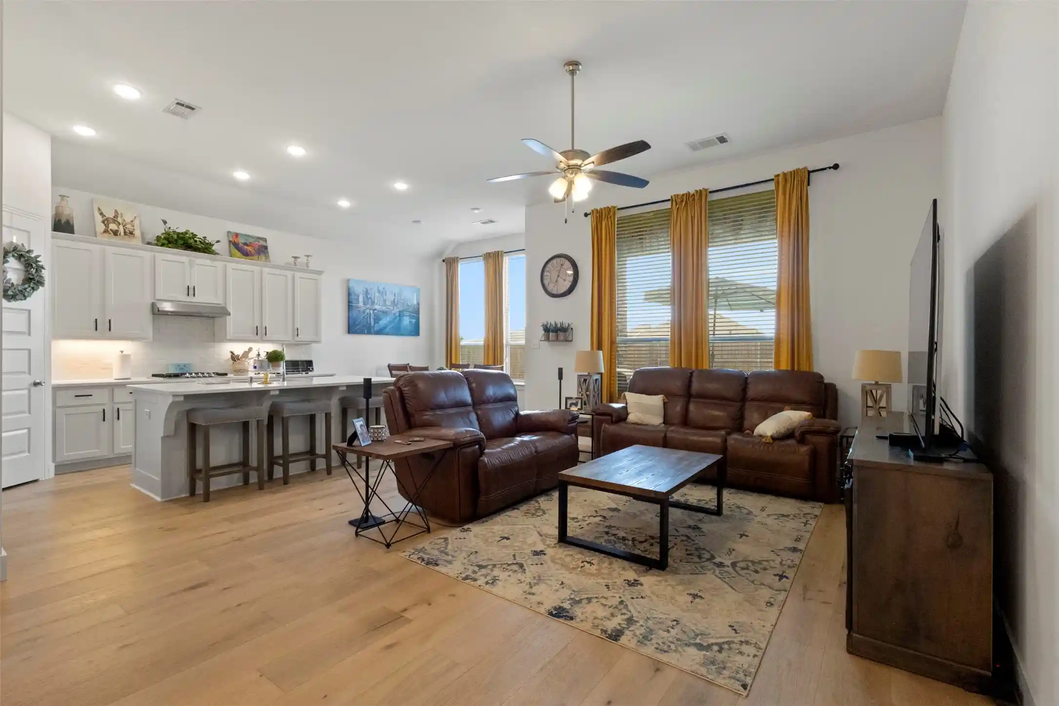 Photo 1 of Single family home for sale at 1609 Canter Ct, Aubrey, TX 76227 | MLS# 21185648 | Listing updated on 2026-10-16