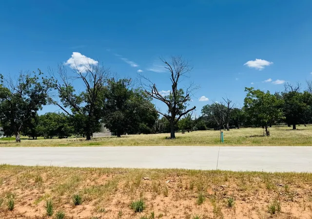 Photo 1 of Land for sale at 1036 E Landings N, Granbury, TX 76049 | MLS# 21178468 | Listing updated on 2026-08-25