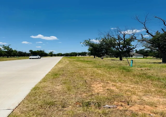 Photo 2 of Land for sale at 1036 E Landings N, Granbury, TX 76049 | MLS# 21178468 | Listing updated on 2026-08-25