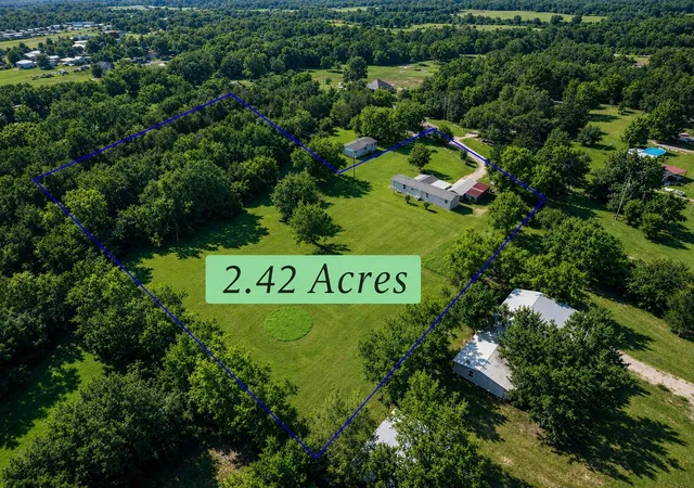 Homes for sale in Point, TX | 400 Avenue D, Point, TX 75472 | MLS# 21187009