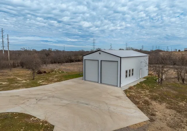 Photo 3 of Sale Pending at 15193 Robin Rd, Haslet, TX 76052 | MLS# 21185691 | Listing updated on 2026-08-20
