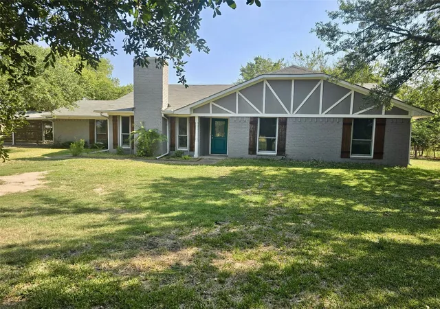 Photo 1 of Sale Pending at 3221 Fm 551, Royse City, TX 75189 | MLS# 21186355 | Listing updated on 2026-08-23
