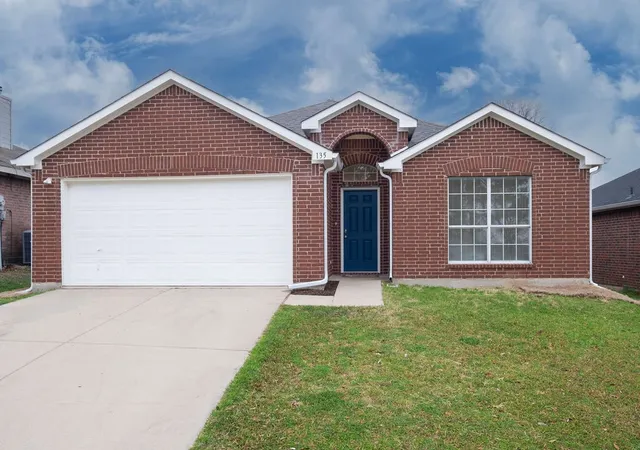 Photo 1 of Sale Pending at 135 Jackson Dr, Terrell, TX 75160 | MLS# 21187140 | Listing updated on 2026-07-23
