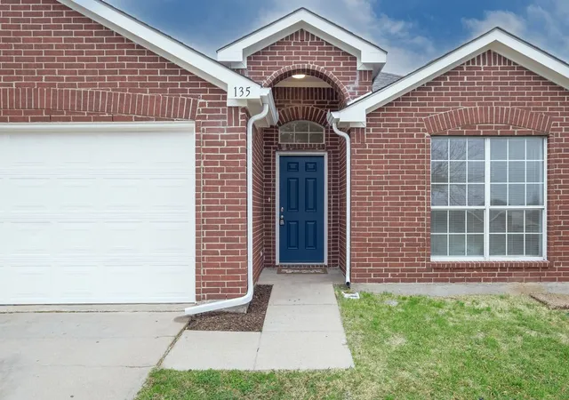 Photo 2 of Sale Pending at 135 Jackson Dr, Terrell, TX 75160 | MLS# 21187140 | Listing updated on 2026-07-23