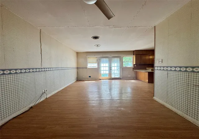 Photo 4 of Single family home for sale at 620 5Th St, Hawley, TX 79525 | MLS# 21187377 | Listing updated on 2026-09-30
