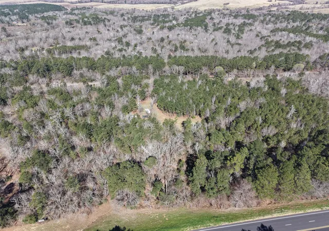 Homes for sale in Jacksonville, TX | 805 County Road 3210, Jacksonville, TX 75766 | MLS# 21187446