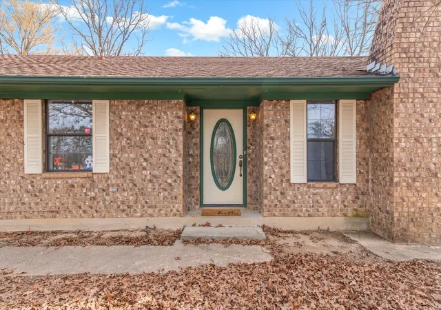 Photo 2 of Sale Pending at 8844 State Hwy 19 N, Athens, TX 75751 | MLS# 21187494 | Listing updated on 2026-07-27