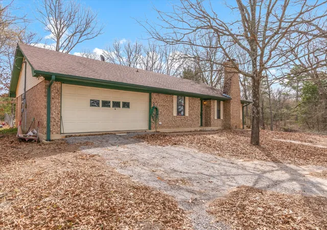 Photo 4 of Sale Pending at 8844 State Hwy 19 N, Athens, TX 75751 | MLS# 21187494 | Listing updated on 2026-07-27