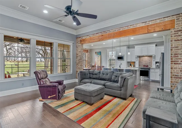 Photo 3 of Sale Pending at 106 Pear Tree Ln, Benton, LA 71006 | MLS# 21169678 | Listing updated on 2026-07-21