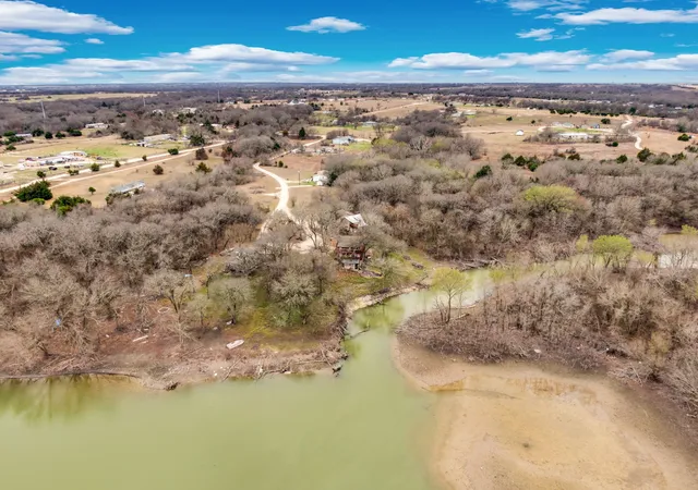 Homes for sale in Hillsboro, TX | 160 Private Road 481, Hillsboro, TX 76645 | MLS# 21178196