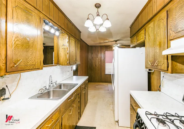 30th image of 1120 Pine St, Waskom, TX 75692 | MLS# 21188011